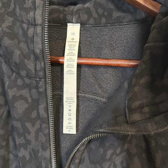 Lululemon scuba hoodie - Picture 3 of 5